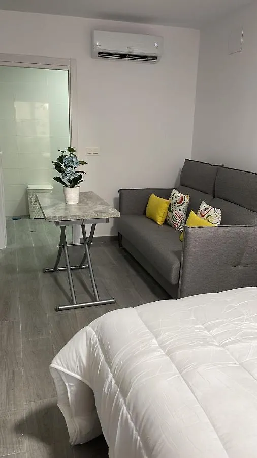 말라가 Balneario Pedregalejo Loft C 아파트